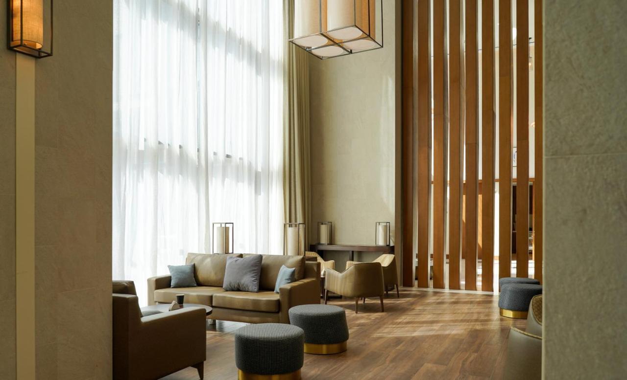 Staybridge Al-maktoum Airport By Ihg Aparthotel 4*